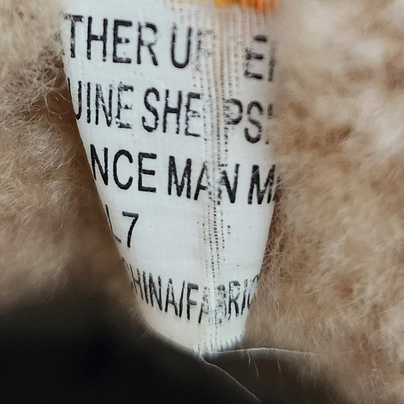 BIOTIME Genuine Shearling Sheepskin Boots Size 7 - Picture 12 of 13